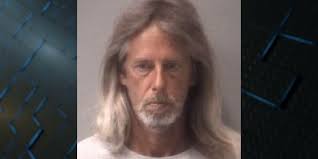 Carolina Beach man accused of exposing himself to child