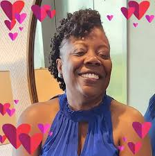 Hello friends, I've been playing around with making bonsai spider plants.  Here is a photo of my first specimen. The root system is going to turn  green eventually. This is the first