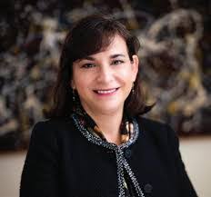 Laura Tansey's Instagram, Twitter & Facebook