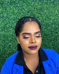 Such a beautiful smile!!… She's totally rocking this classic red lip look  💄💋 #classicmakeup #redlipstick #softmakeup