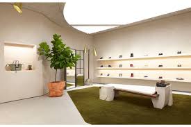 Gunanya adalah agar kita tau tujuan kita selama mengikuti. Celine Takes Soho Nyc Interior Design Shop Interior Design Interior Concept