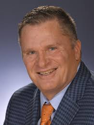 WOMEN'S BASKETBALL RECORD BOOK VOLUME 48