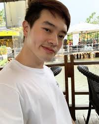 I'm from China and now I'm working in California. Want to make friends with  people from all over the world