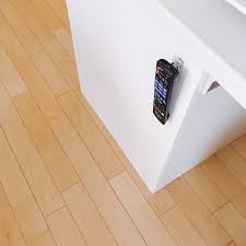 収納 浮かせるリモコン収納で あれ どこいった を防ぐ 簡単百均diy limia リミア 収納 収納 アイデア インテリア 収納