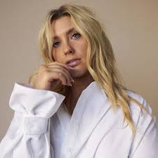 Sophie Ellis-Bextor Archives