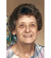 Amanda Seymore's Instagram, Twitter & Facebook