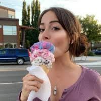 Alana Ludwig's Instagram, Twitter & Facebook