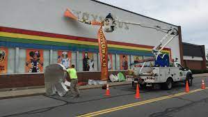Spirit Halloween Filling Former Toys R Us Babies R Us Albany Business Review
