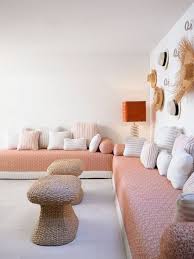 21 cozy family room interior design ideas you'll love. 35 Stylish Family Room Design Ideas Easy Decorating Tips For Family Rooms