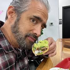 The Living Legend #RobertDeNiro was born this day, in 1943. Happy 79th  Birthday to the 🐐