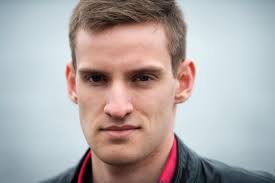 Ein ungdomsgjeng skaut og drap familien Lillelid ved ein motorveg i USA.  Berre Peter (2) overlevde.