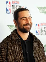 Masters angers golf fans over Noah Kahan's 'Georgia On My Mind' cover