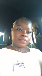 Akira Wells's Instagram, Twitter & Facebook