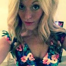 Danielle Scomazzon (@Dscomazz)