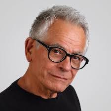 Jennifer Rabbitt's Instagram, Twitter & Facebook