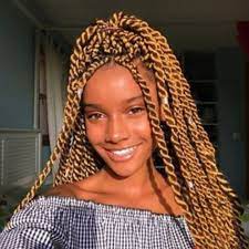 Seductive Honey Blonde Hairstyles To Inspire Your Next Look New Natural Hairstyles Twist Braid Hairstyles Braided Hairstyles Honey Blonde Hair