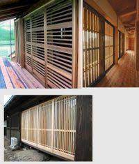 こんな格子雨戸をオーダーしたら １枚いくらになりますか 雨戸 格子 戸 格子