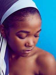 However, today, both men and women wear them in a variety of ways, including around the wrist. Hd Wallpaper Woman Wearing White And Black Headscarf Woman Wearing White Bandana Wallpaper Flare