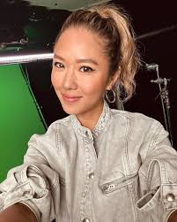 Esther Ch's Instagram, Twitter & Facebook