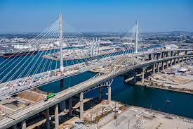 Long beach gerald desmond bridge. Gerald Desmond Bridge Traffic To Close Oct 2 5 As Crews Switch Lanes To New Bridge Press Telegram