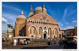 Great rates on hotels in san antonio. Sant Antonio La Vie Boheme Travel