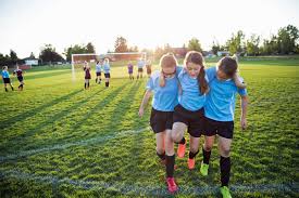 The knee is a hinge joint held together by four ligaments. Four Reasons For Rising Acl Tears And Other Knee Injuries Northwell Health