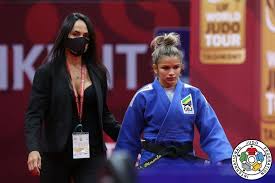 Larissa tem 6 vagas no perfil. Larissa Pimenta Ijf Org