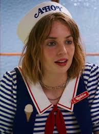 Robin Buckley's Instagram, Twitter & Facebook