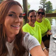 It is to no surprise that our own Alison Hardin has been named Brooklet  Elementary “Teacher of the Year”! Join us in congratulating this huge  success of one of our dedicated members!