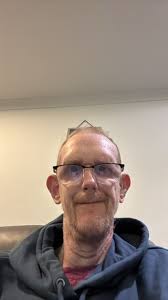 Hi I'm Graeme am I too ugly to get a girlfriend