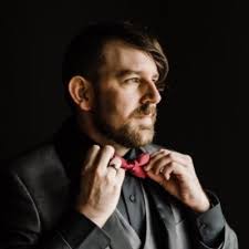 To all who were impacted by the layoffs at Bungie today, I'm so sorry.