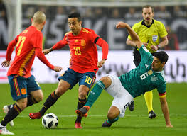 I förra upplagan av em tog sig spanien vidare ifrån gruppspelet, men slogs snabbt ut av just italien i åttondelsfinalen. Fussballnationalmannschaft Von Spanien 2021