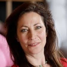 Nancy Wickman's Instagram, Twitter & Facebook