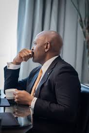 Rotimi O. (@RotimiOjekunle)