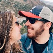 Marisa Pashby (@marisa_pashby)