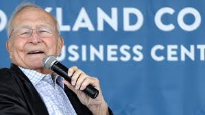 L. Brooks Patterson dies: How Michigan is remembering Oakland Co. exec