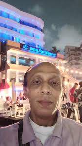 Cherri hopes your staying cool at the pool today