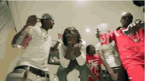 Bobby shmurda release from prison days away he'll chill w/ the fam & become the music man. Gif Juks