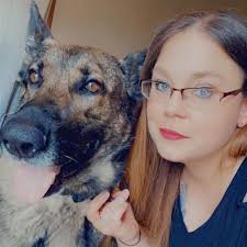 3 bedroom rental homes with fenced yards for large dogs?