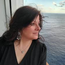 Have you read a book recently that you can't stop thinking about? 🤔💭