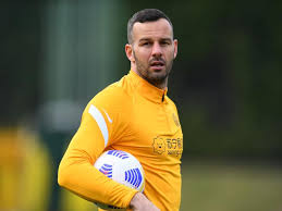 Oggi adriano compie 35 anni, lo ricordiamo così. Handanovic Positivo Al Covid Il Portiere Dell Inter Contagiato Dopo D Ambrosio Il Timore Di Un Focolaio Corriere It