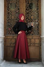 Pinar Sems Incili Etek Modelleri Etek Modelleri Moda Stilleri Etek
