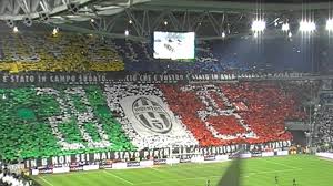 La delegazione guidata dal presidente figc gabriele gravina ha fatto presente che giocare il derby d'italia a porte chiuse. Juve Inter 2 0 Del 25 Marzo 2012 Coreografia Stupenda Mpg Youtube
