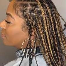 Brown Black And Blonde Knotless Box Braids Knotless Box Braids Color Google Search Colorfulboxbraids Box Braids Hairstyles Hair Styles Box Braids Hairstyles For Black Women