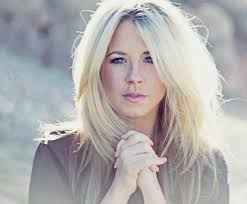 Faith and fame: Former 'Dancing With the Stars' pro Chelsie Hightower  shares her story