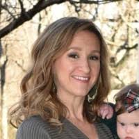 Melissa Laney's Instagram, Twitter & Facebook