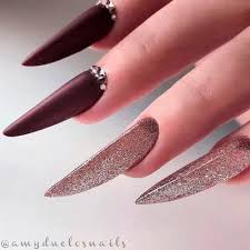 It looks gorgeous all year round, but especially so. Short Matte Burgundy Coffin Nails Nail And Manicure Trends