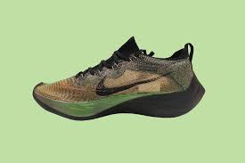 Free 3d shoes models available for download. Breaking World Records With Nike S 3d Printed Flyprint Shoes 3d Printing Industry