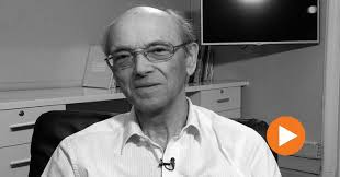 Ricardo Ffrench-Davis: «Es un mito decir que la dictadura lo hizo bien en  economía