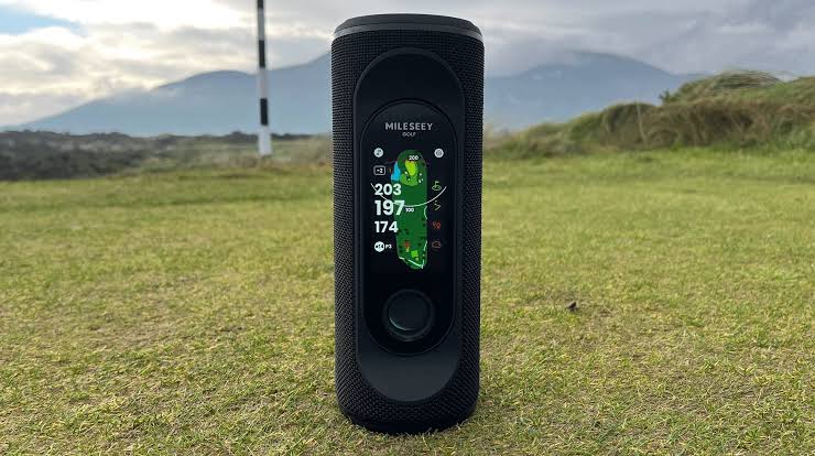 Mileseey GeneSonic Pro Detachable Golf GPS Speaker Review | Golf Monthly